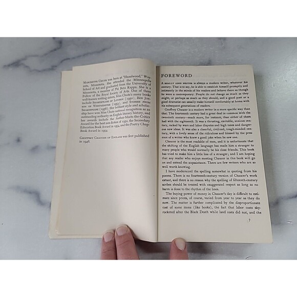 Geoffrey Chaucer Of England Marchette Chute Paperback - Picture 4 of 10
